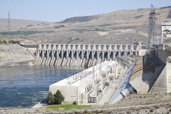 Chief Joseph Dam is on the Columbia River in eastern Washington at Bridgeport. (photo: U.S. Army Corps of Engineers)