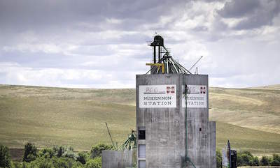 Pendelton Grain Growers has agreed to sell its grain division to United Grain Corporation.