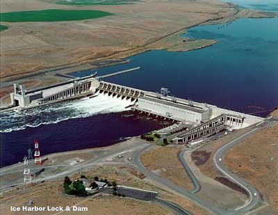 Ice Harbor Lock and Dam, located at the sight of Washington states