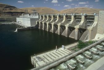Lower Monumental Dam (USACE Digital Visual Library)