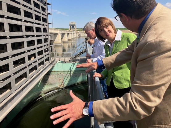 Representative Cathy McMorris Rodgers visits Ice Harbor dam on the Lower Snake River.