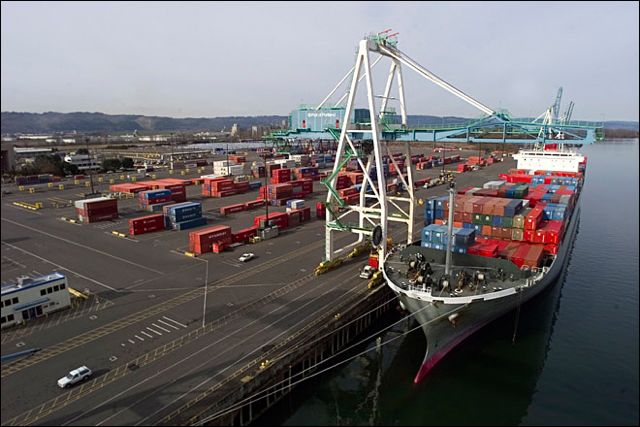 Port of Portland's T6 terminal during labor/management disputes in the summer of 2012.