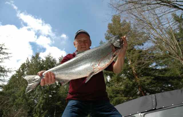 Spring chinook salmon will begin returning to the Snake River in Hells Canyon, and the fishing season starts Saturday, April 22, 2023.