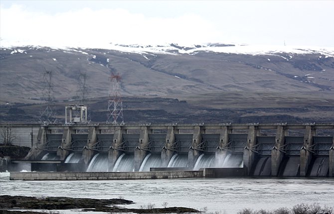 The Dalles Dam was completed in 1957, and before the water level of the Columbia River rose behind the new dam, many people had to be relocated. Federal funding is being made available to help some of the displaced tribal members who were not provided with sufficient assistance at the time. (Photo Jesse Burkhardt)