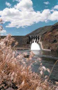Hells Canyon Dam