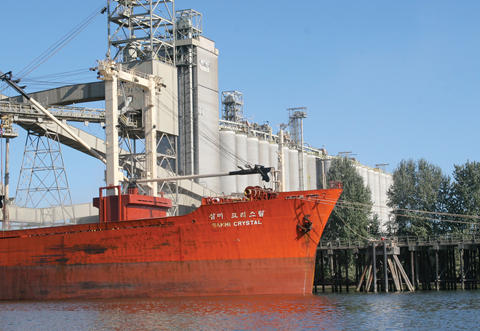(Cathy Cheney) Portland's Columbia Grain could get new competition.