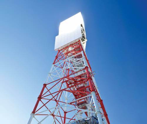 Solar Power Tower (Courtesy Of BrightSource Energy)